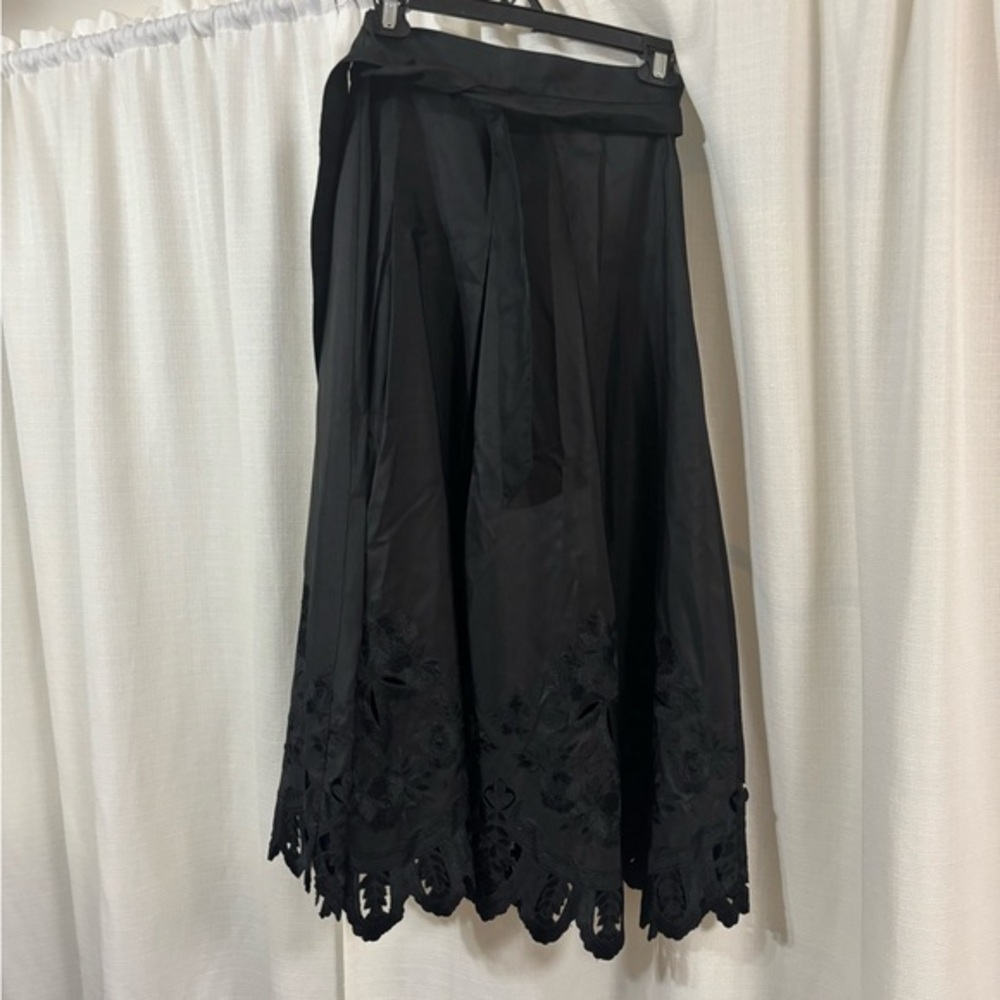 Vintage Talbots Petites Embroidered Silk Skirt size 4